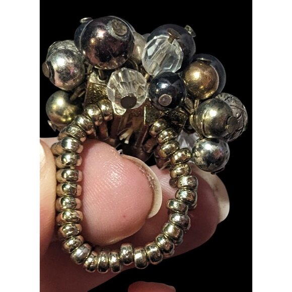 Chunky Metallic Beaded Cluster Stretch Ring Size 8 - Picture 5 of 14